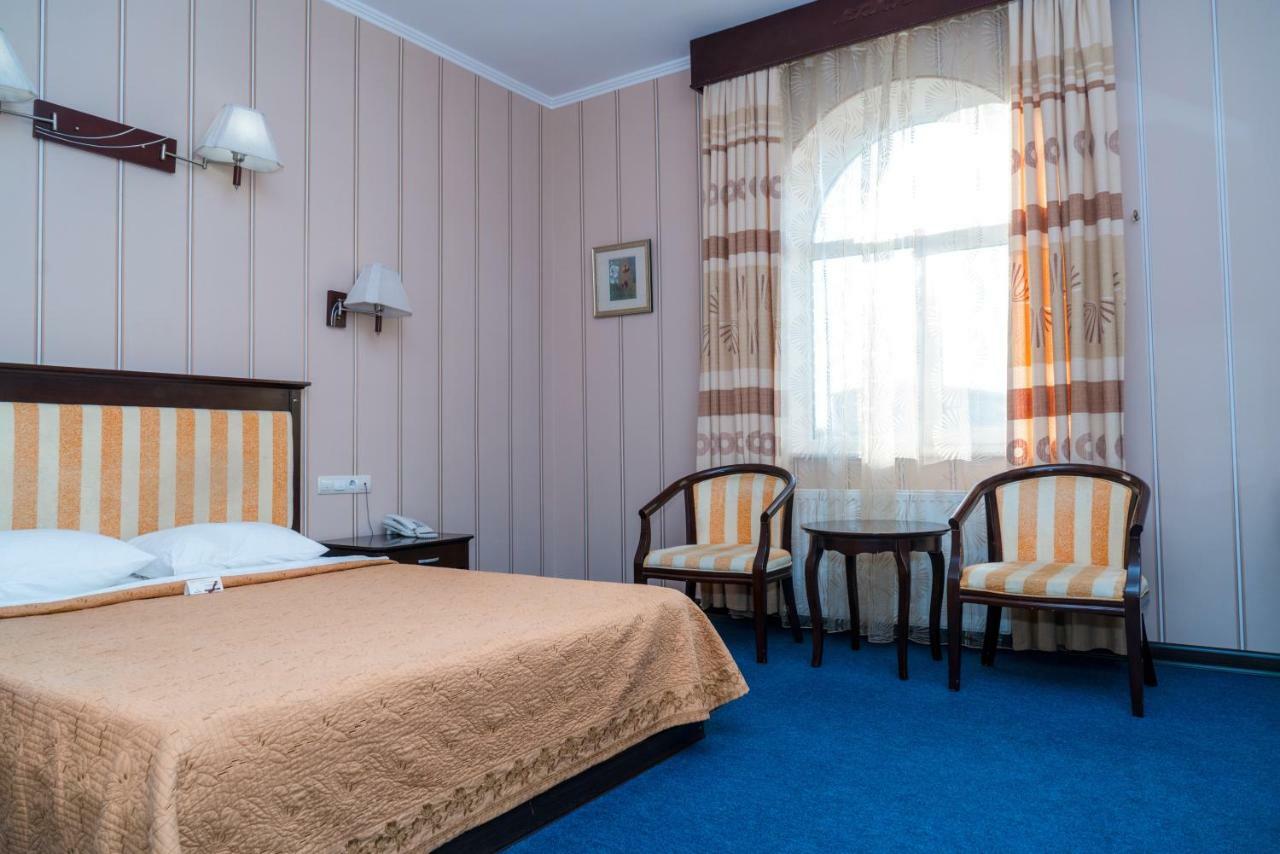 Bel Hotel Beloretsjensk Buitenkant foto